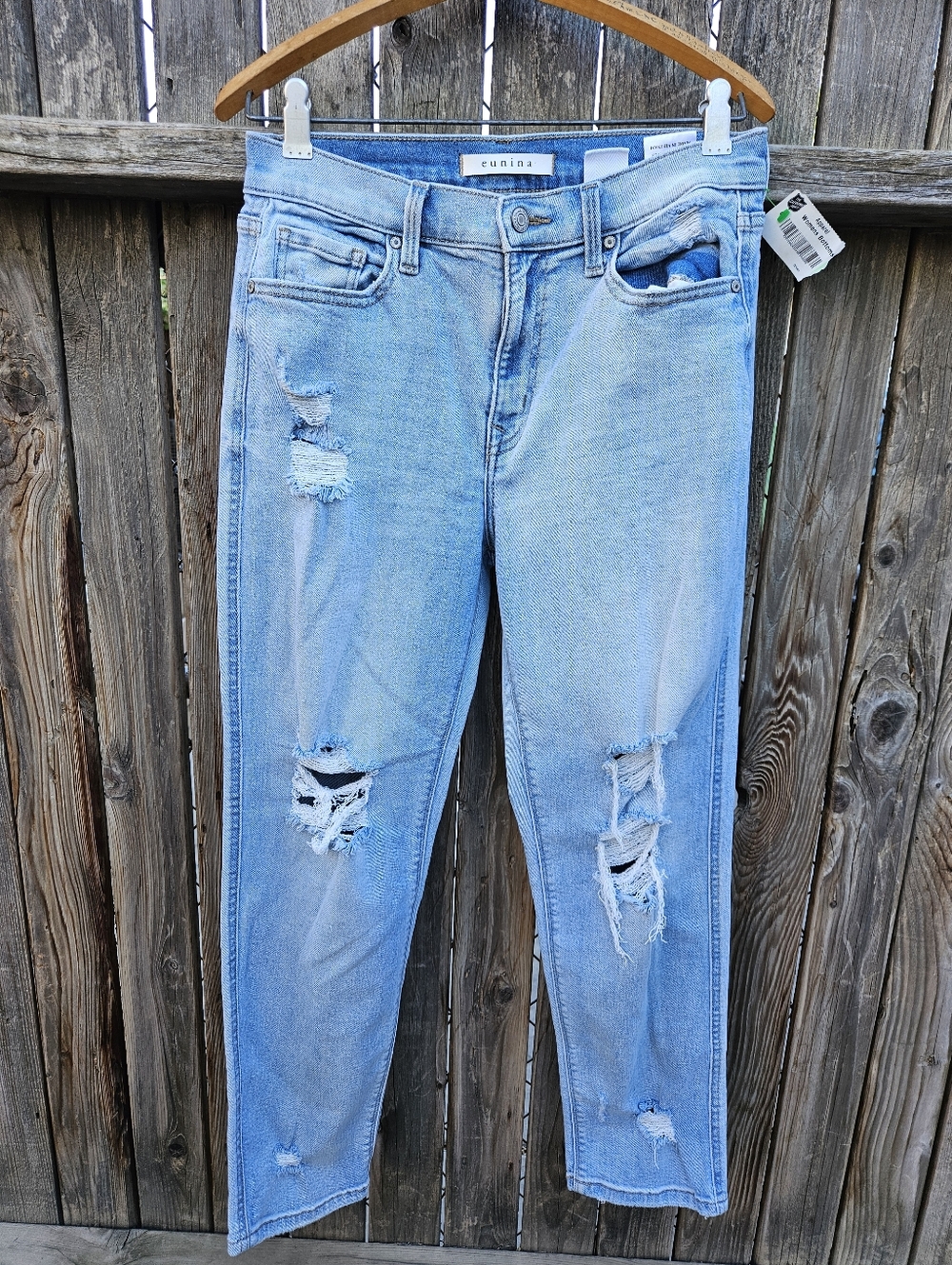 eunina Light Blue Distressed Boyfriend Jeans Women Size 7 - Picture 3 of 16